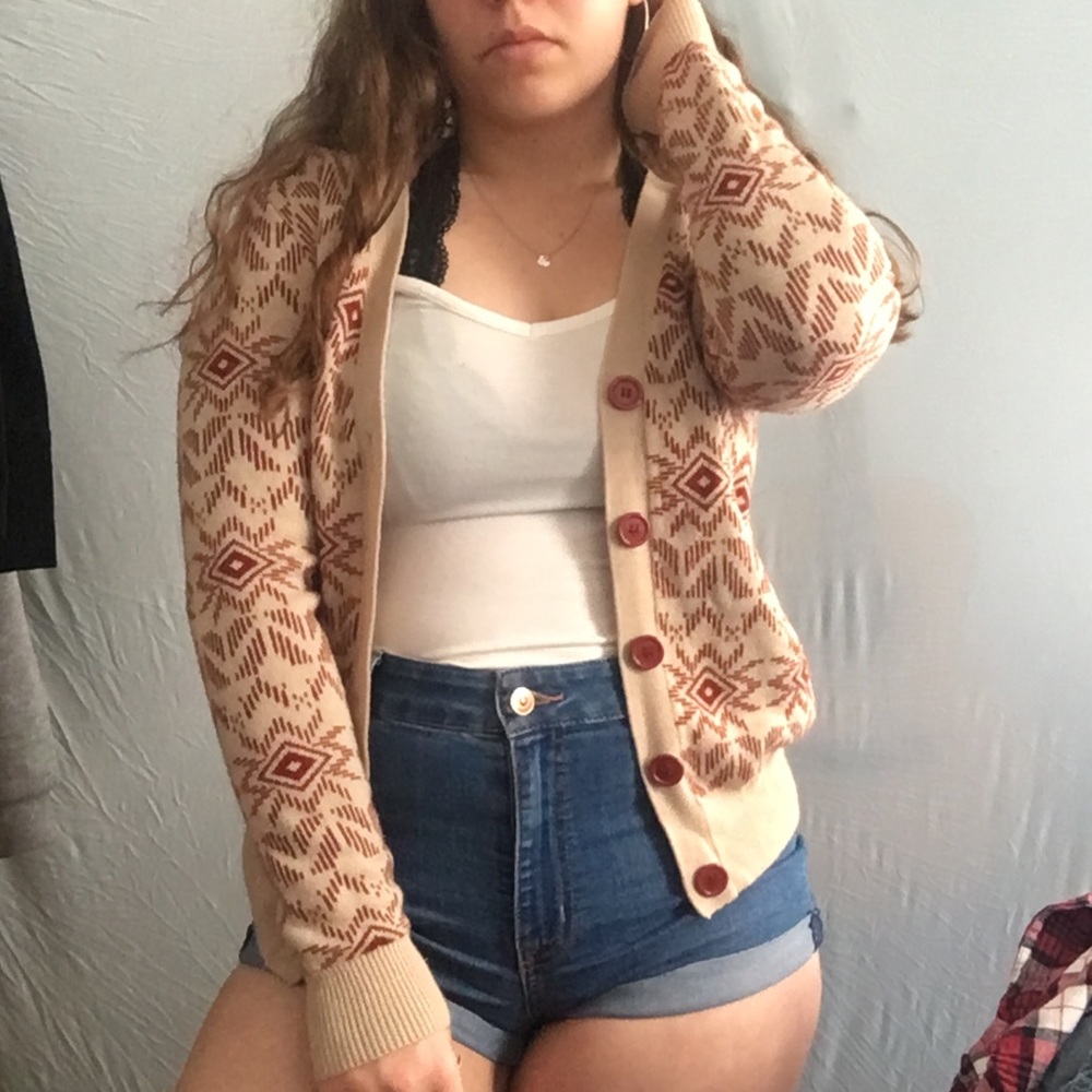 Aztec print cardigan beige and maroon